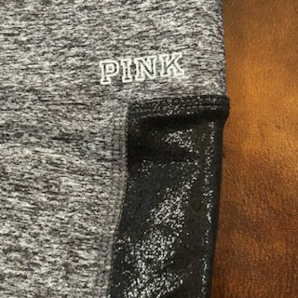 NWT Victoria's Secret Pink Gray Shimmer Pocket Mesh Ultimate Yoga Leggings - Picture 4 of 13